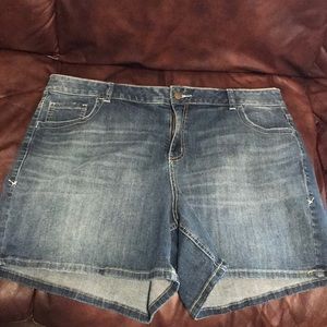 Lane Bryant blue jean shorts